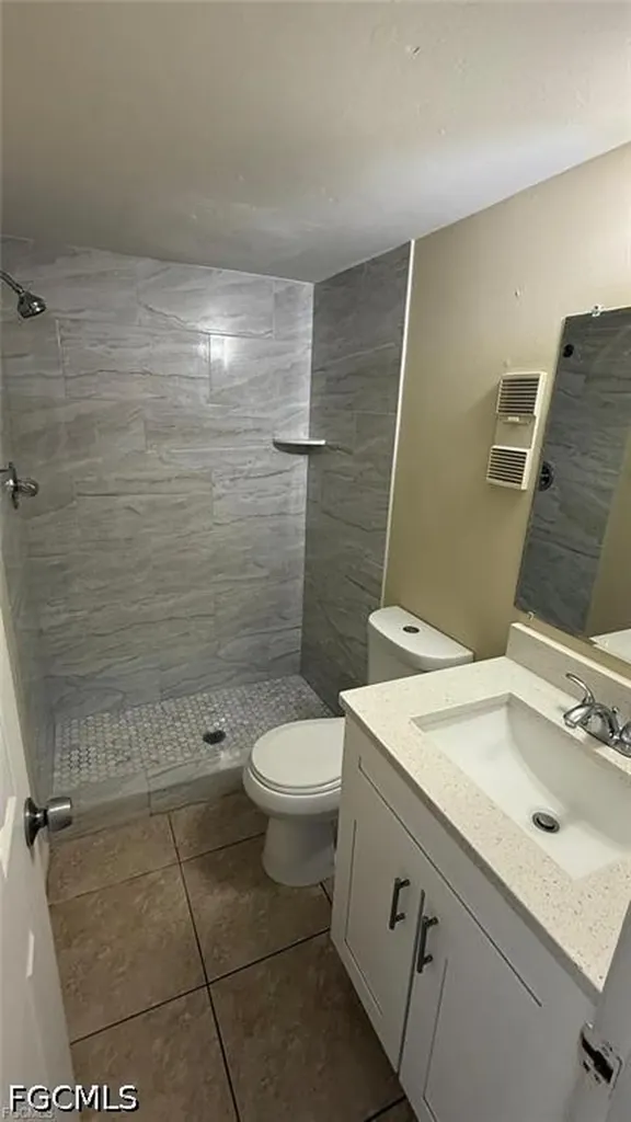 2680 Park Windsor Drive Fort Myers FL 33901