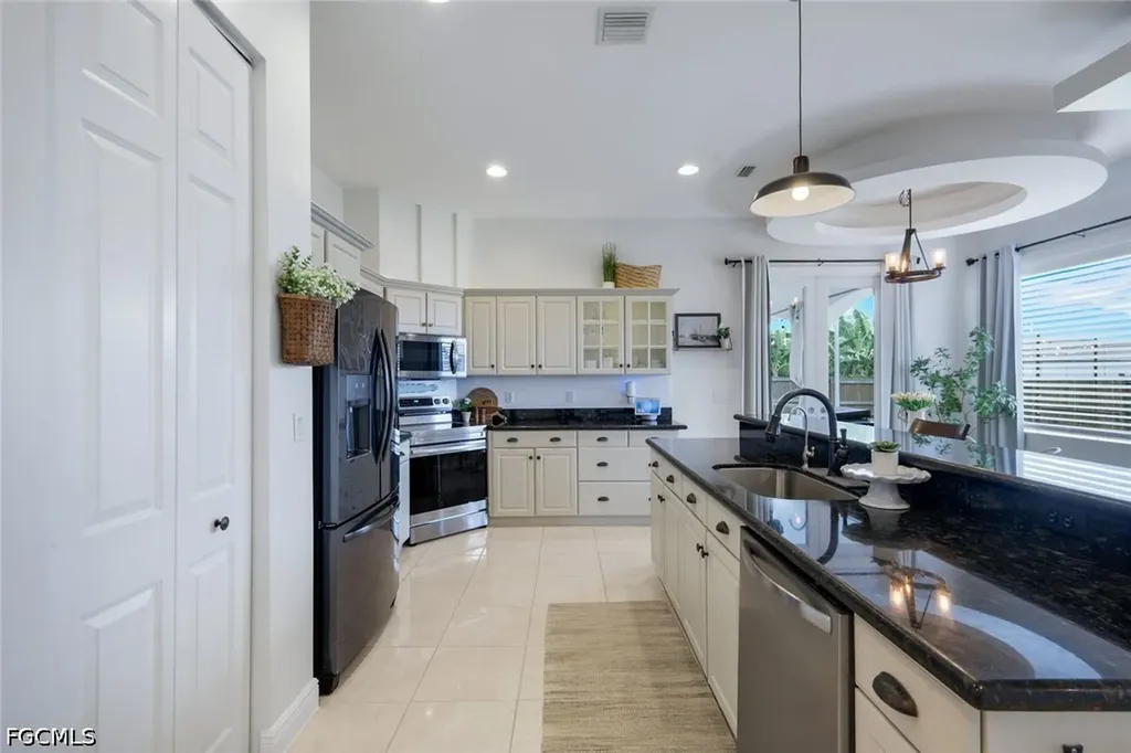 1130 NW 14th Terrace Cape Coral FL 33993
