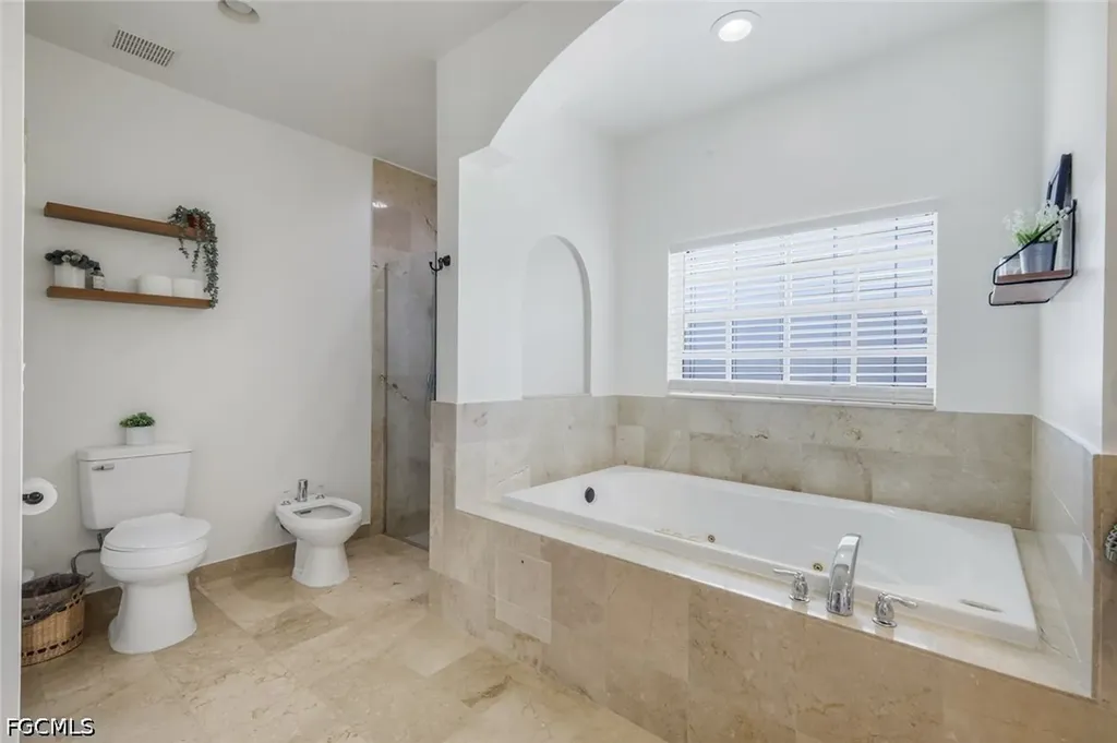 1130 NW 14th Terrace Cape Coral FL 33993