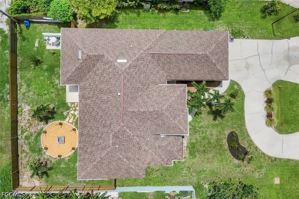 1130 NW 14th Terrace Cape Coral FL 33993