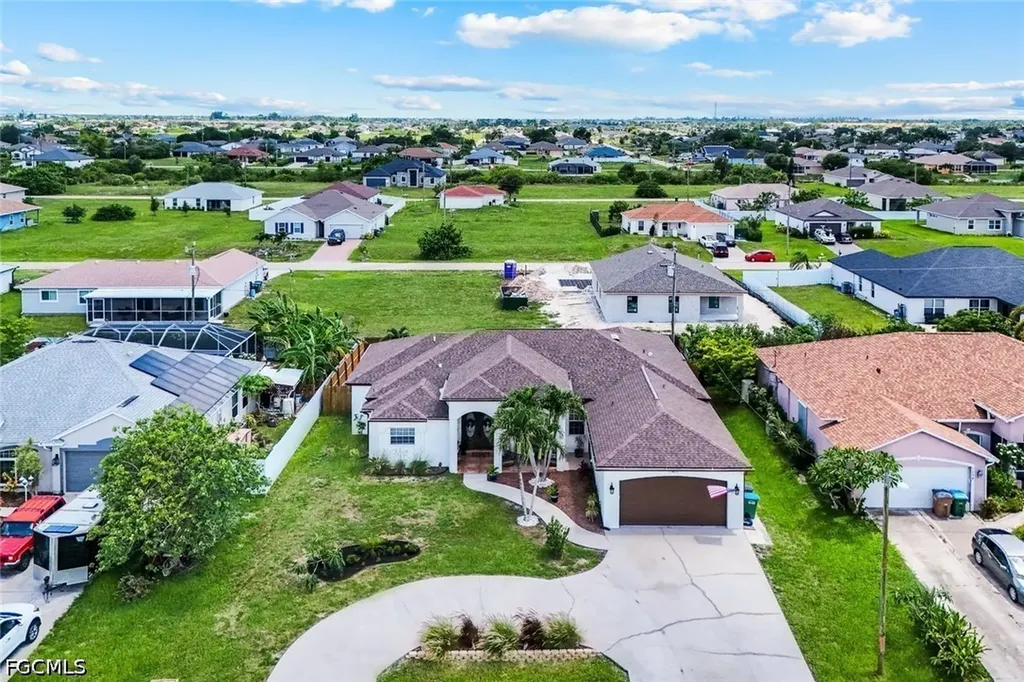 1130 NW 14th Terrace Cape Coral FL 33993