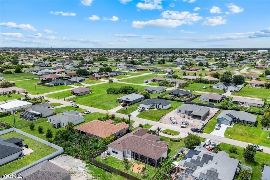 1130 NW 14th Terrace Cape Coral FL 33993