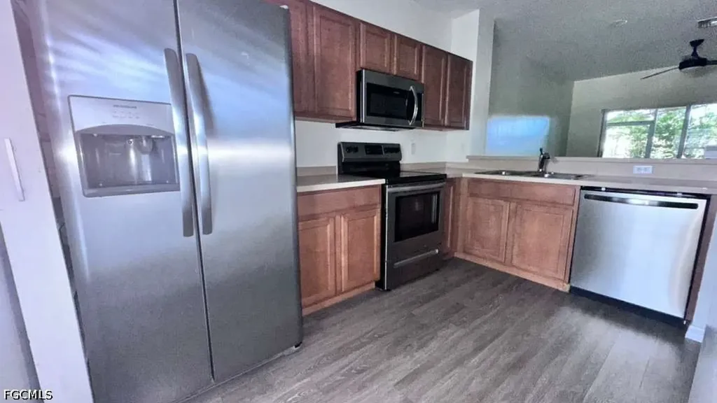 8239 Pacific Beach Drive Fort Myers FL 33966