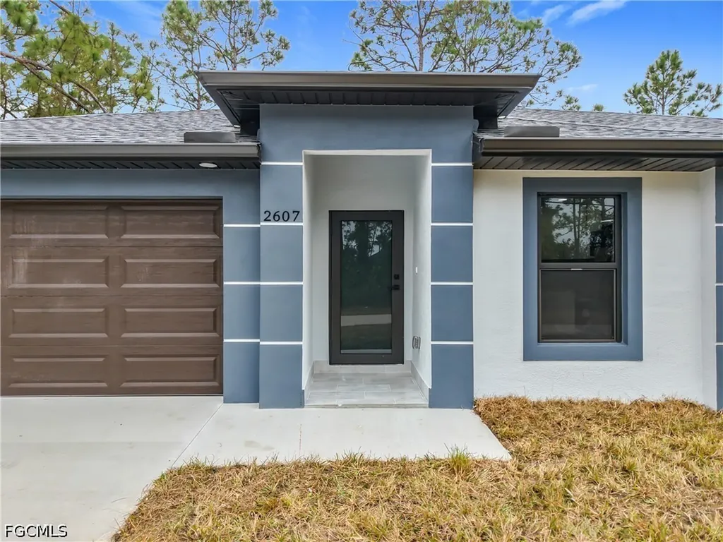 2607 8th Street SW Lehigh Acres FL 33976