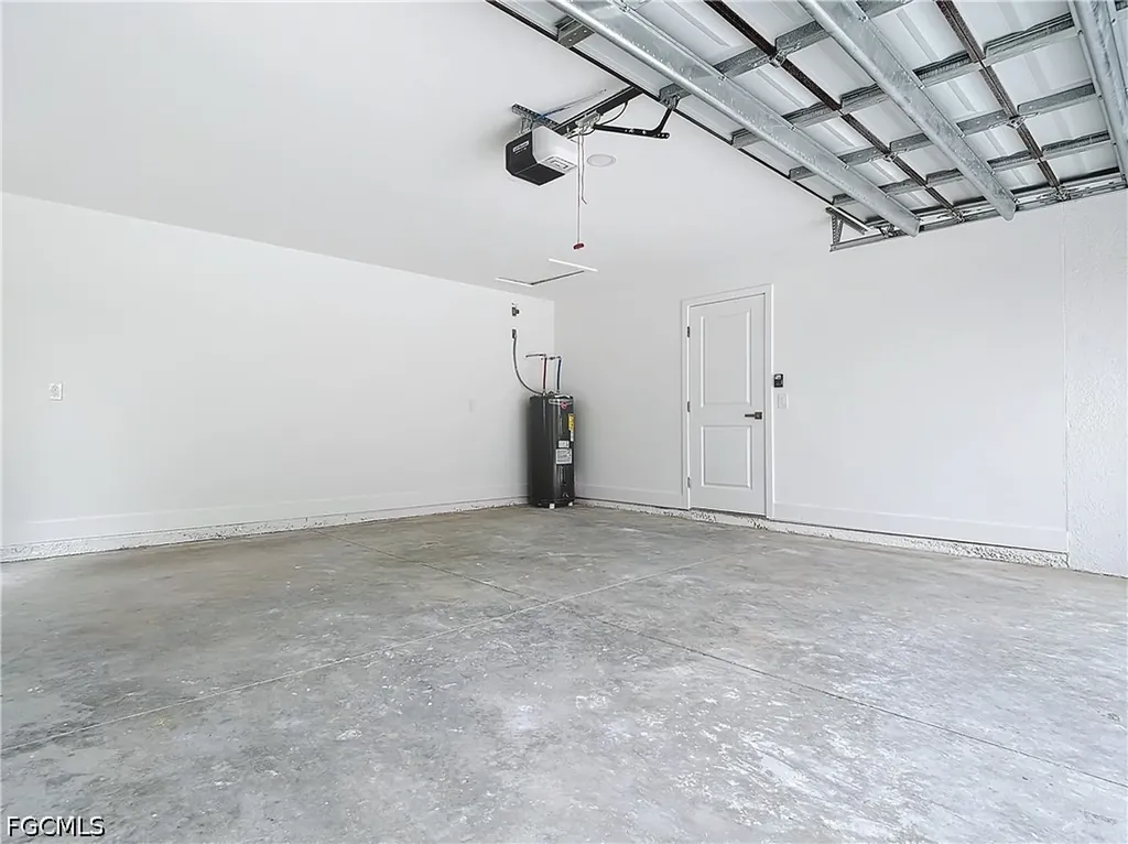 2607 8th Street SW Lehigh Acres FL 33976