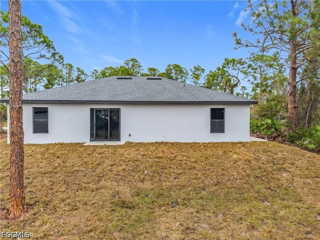 2607 8th Street SW Lehigh Acres FL 33976