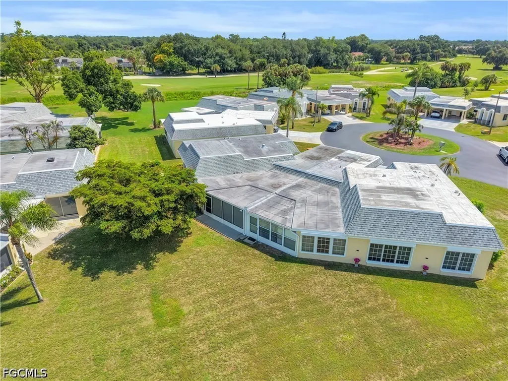 9 Regency Court Lehigh Acres FL 33936