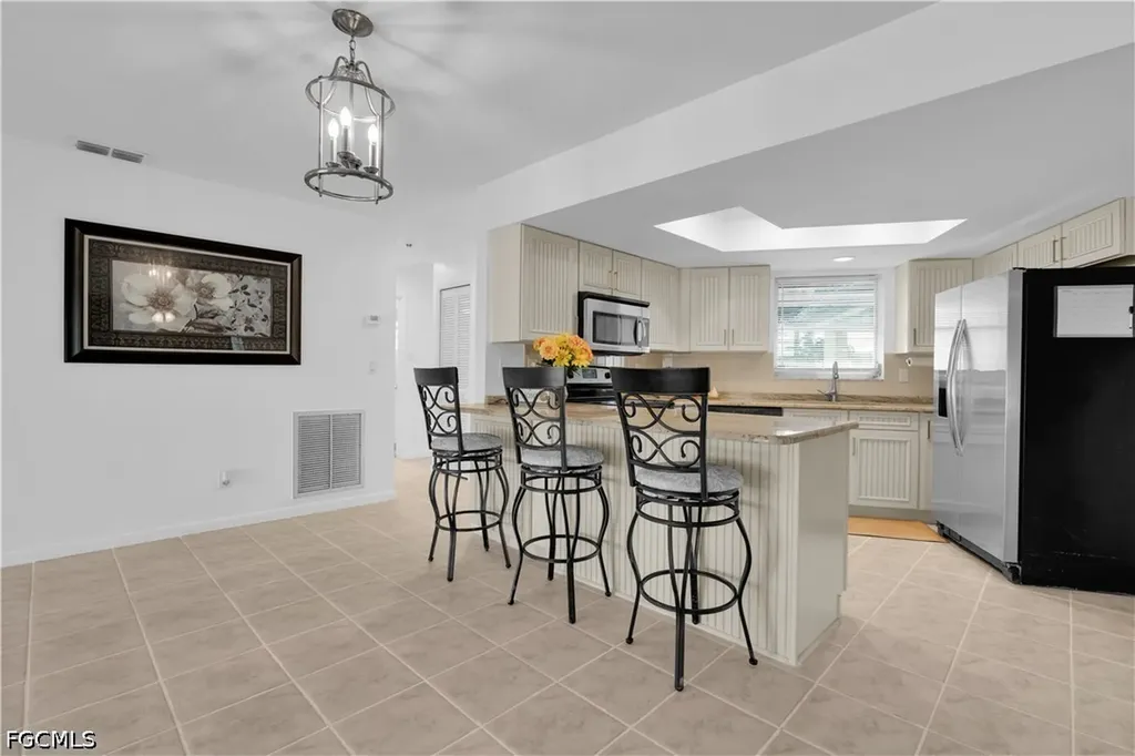 9 Regency Court Lehigh Acres FL 33936