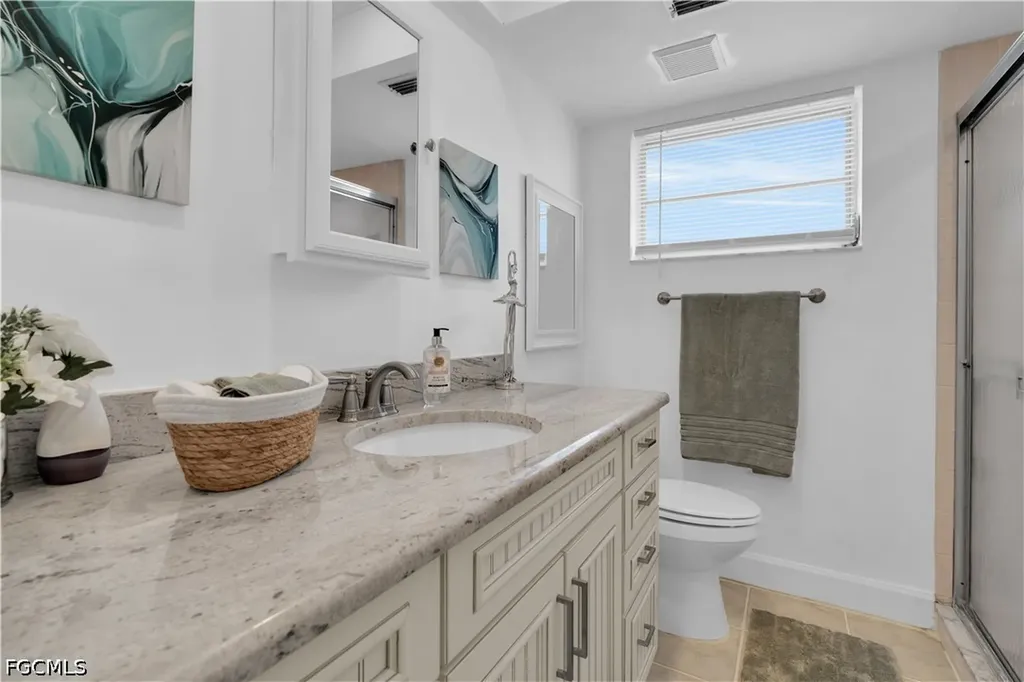 9 Regency Court Lehigh Acres FL 33936
