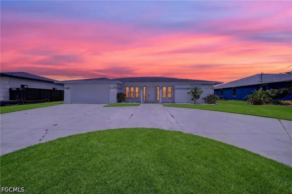 1417 Everest Parkway E Cape Coral FL 33904