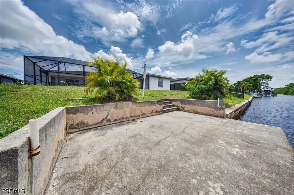 1417 Everest Parkway E Cape Coral FL 33904