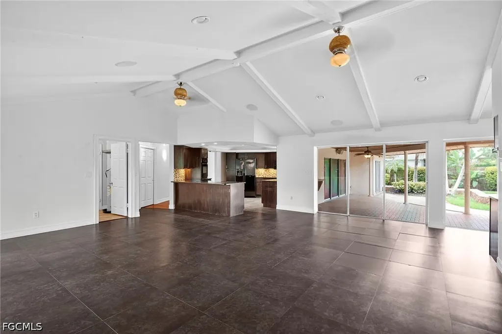 5231 Greenbriar Drive Fort Myers FL 33919