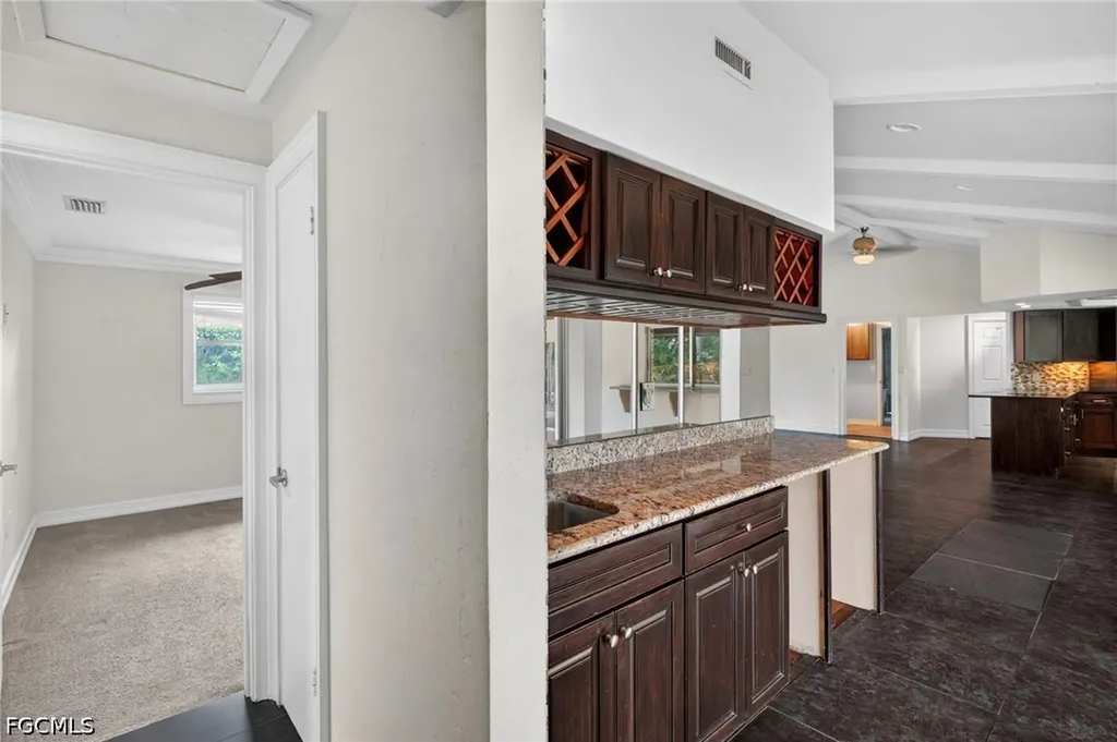 5231 Greenbriar Drive Fort Myers FL 33919