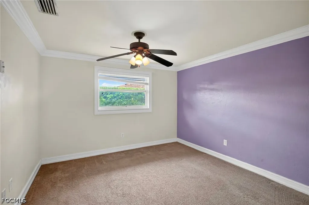 5231 Greenbriar Drive Fort Myers FL 33919