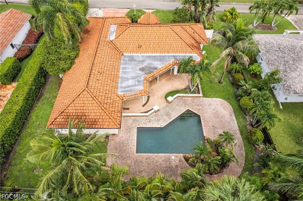 5231 Greenbriar Drive Fort Myers FL 33919