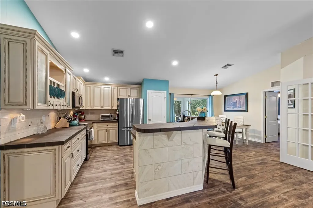 743 Fuller Avenue S Lehigh Acres FL 33974