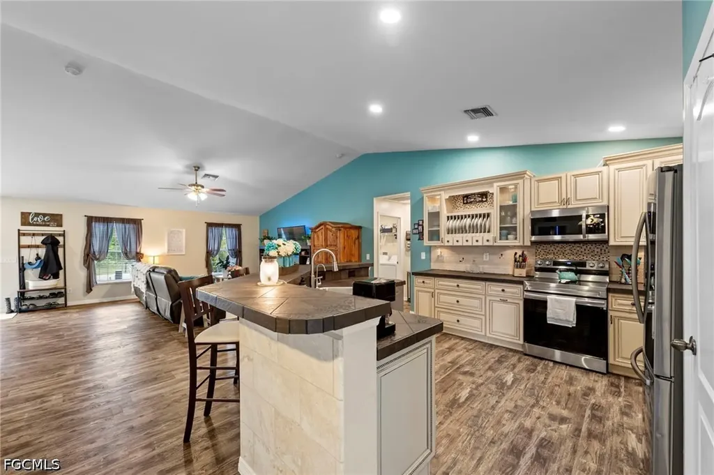 743 Fuller Avenue S Lehigh Acres FL 33974