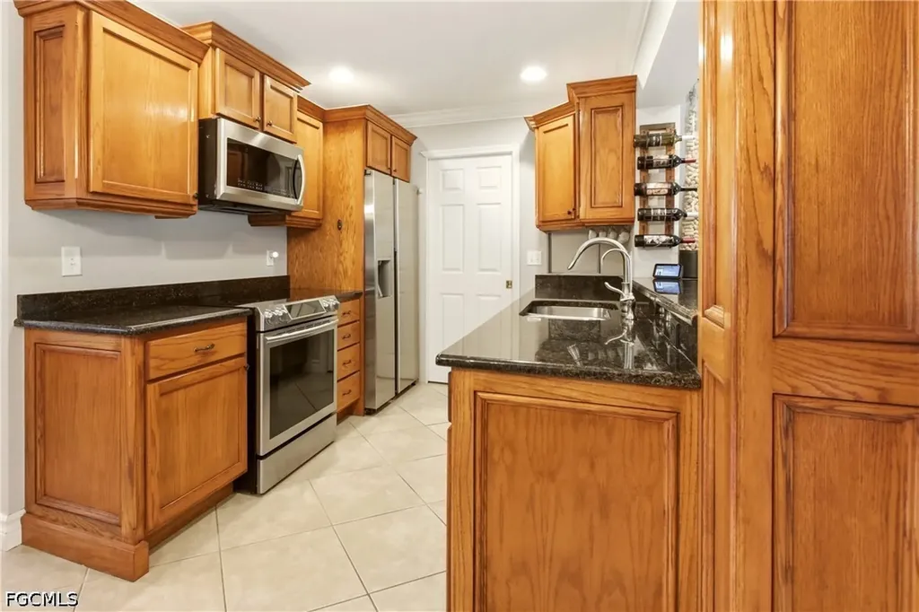 2310 Abbott Avenue Alva FL 33920