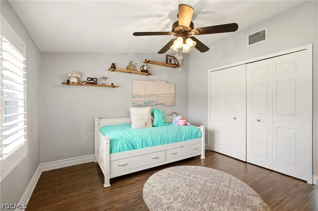 2310 Abbott Avenue Alva FL 33920