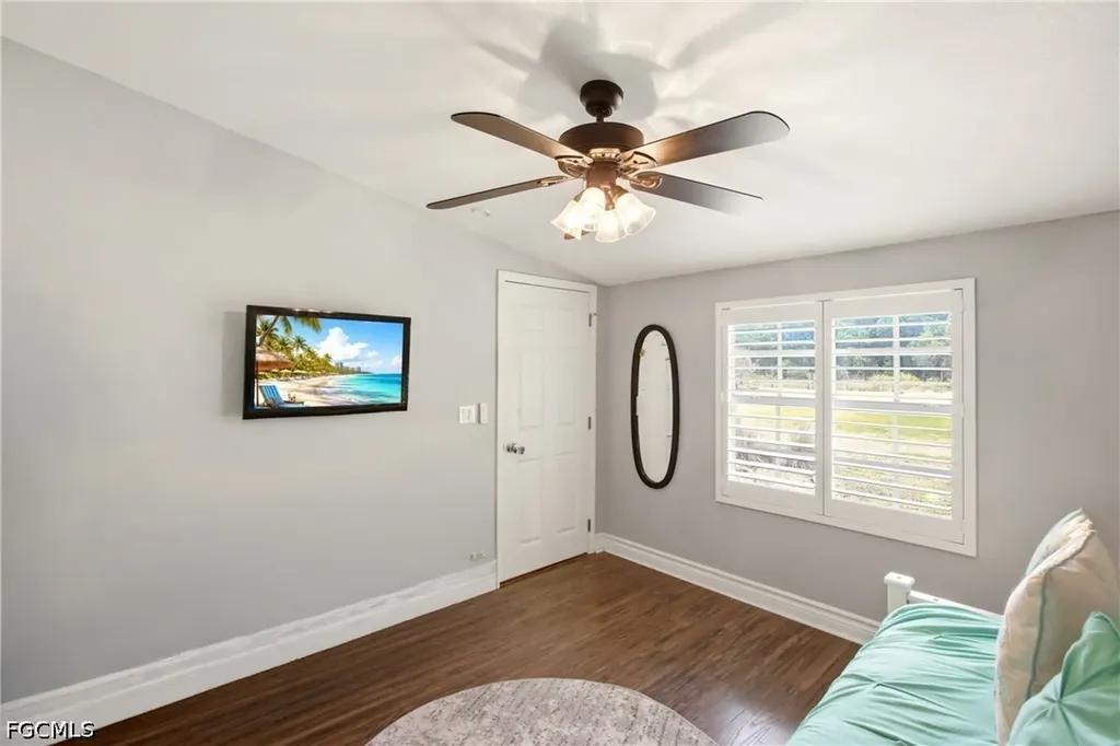 2310 Abbott Avenue Alva FL 33920
