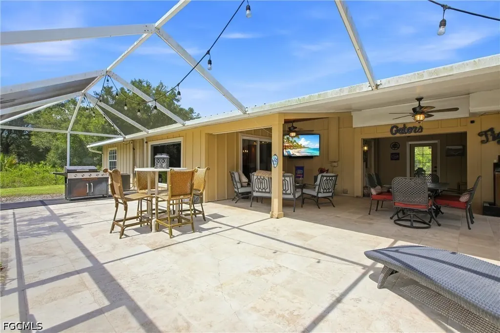 2310 Abbott Avenue Alva FL 33920
