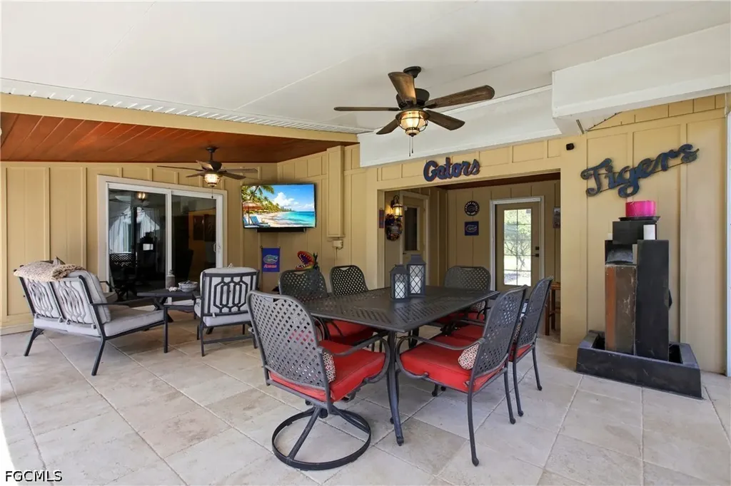 2310 Abbott Avenue Alva FL 33920