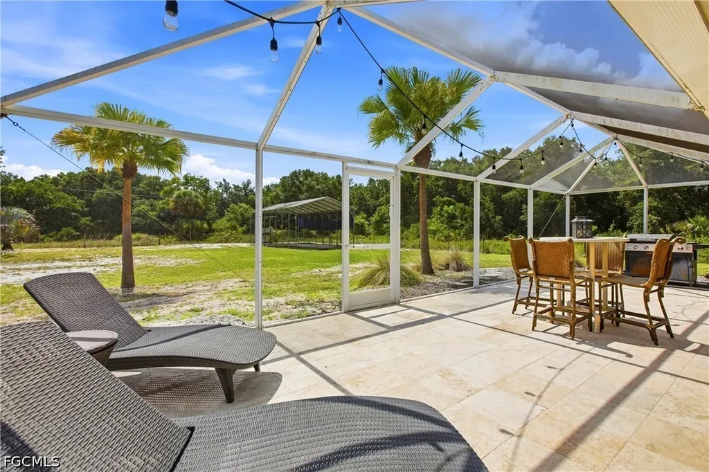 2310 Abbott Avenue Alva FL 33920