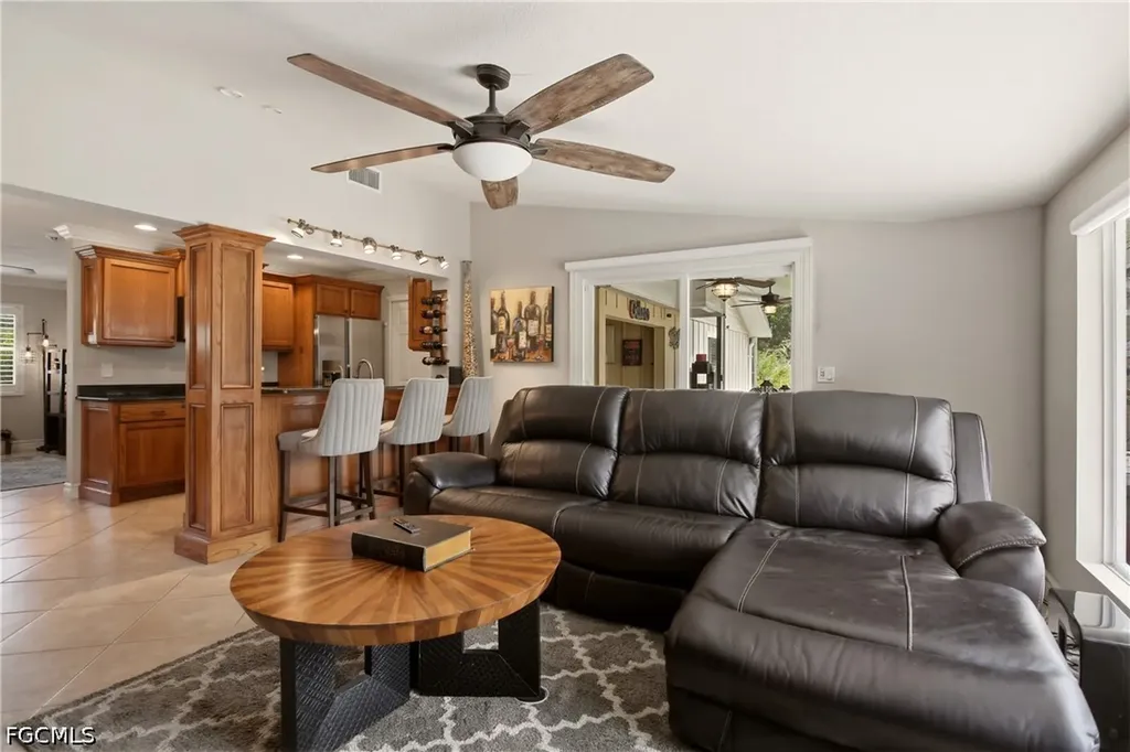2310 Abbott Avenue Alva FL 33920