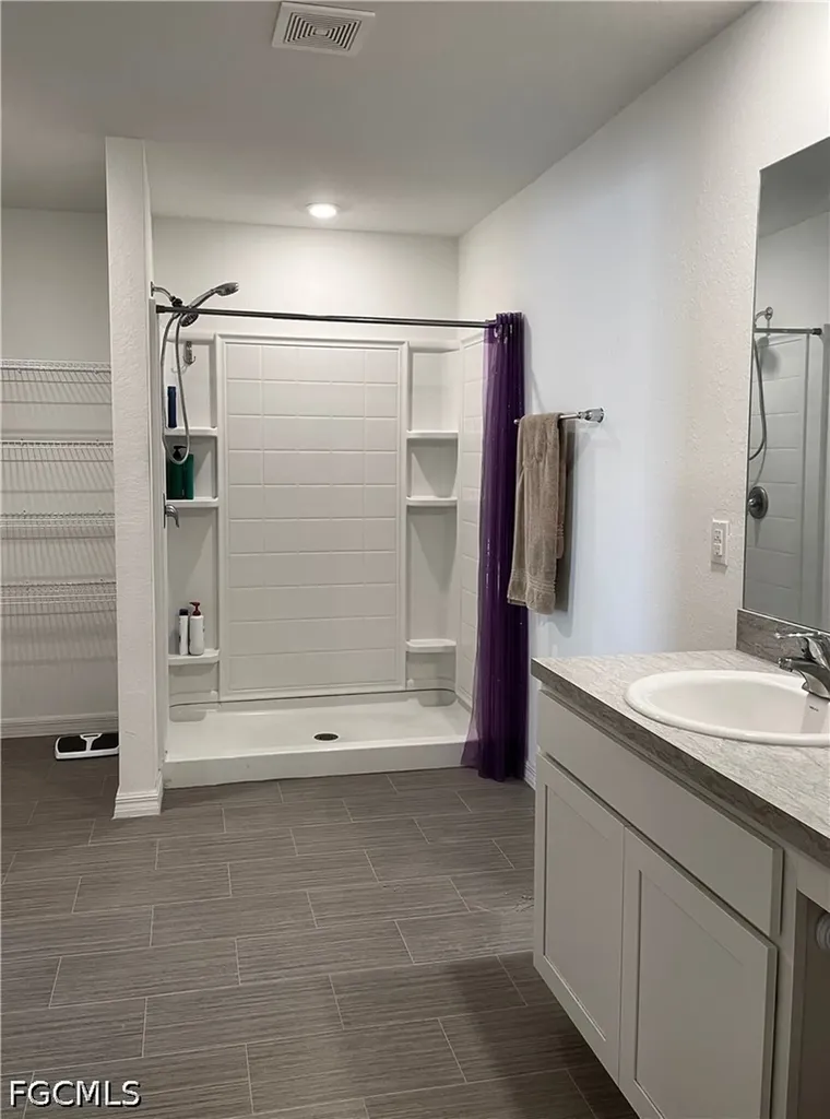 1818 NE 21st Street Cape Coral FL 33909