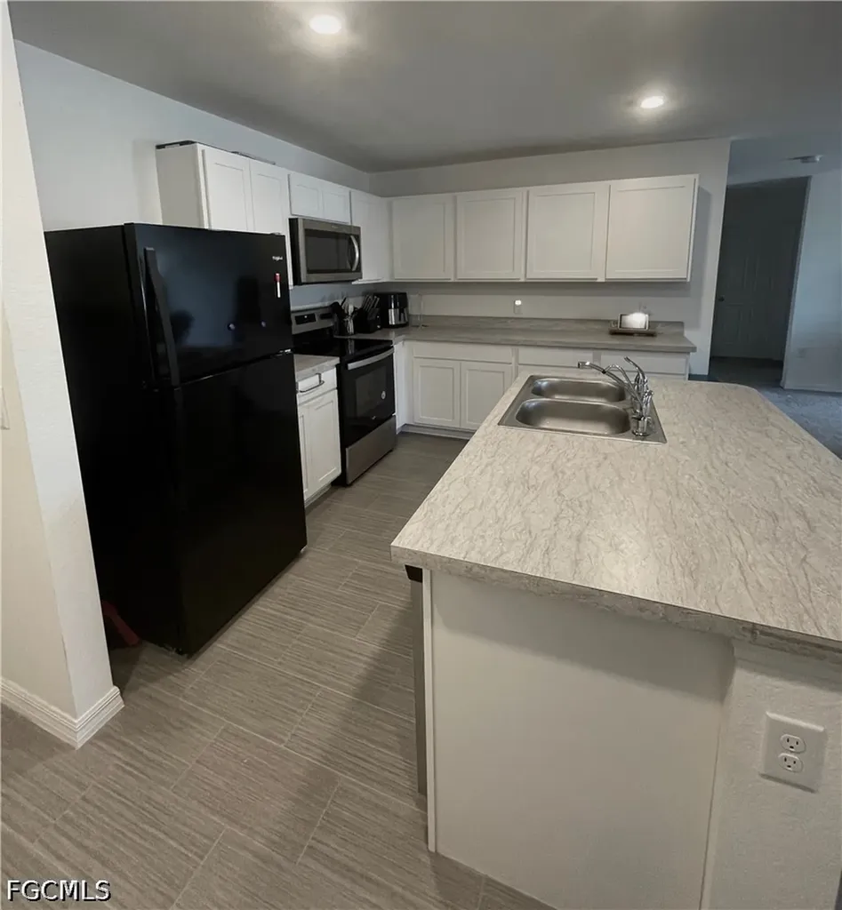 1818 NE 21st Street Cape Coral FL 33909