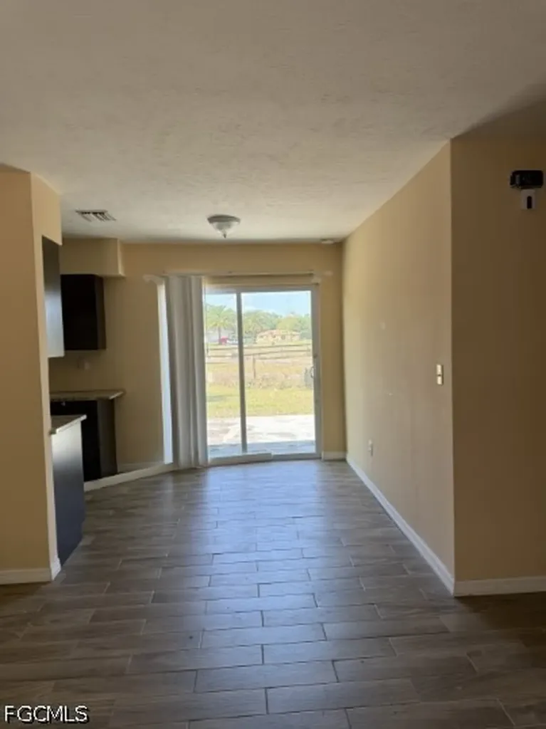 2238 Wolverton Court Alva FL 33920