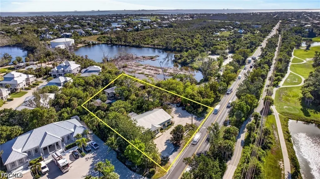 1446 Periwinkle Way Sanibel FL 33957