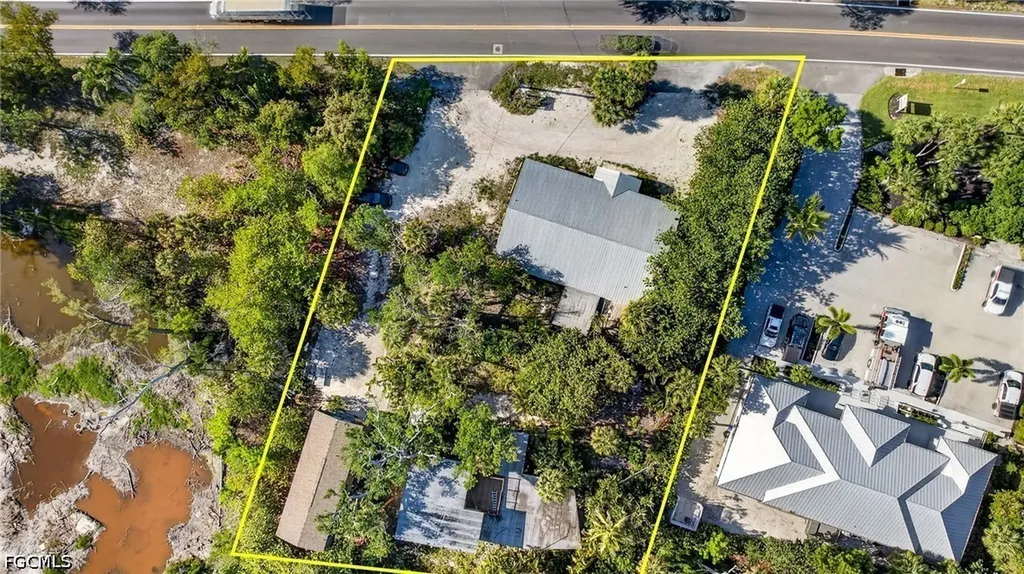 1446 Periwinkle Way Sanibel FL 33957