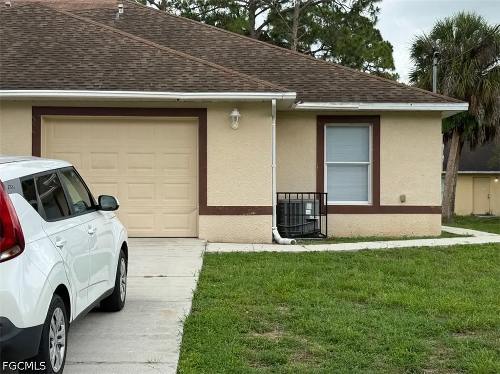 315 Melissa Avenue Lehigh Acres FL 33974