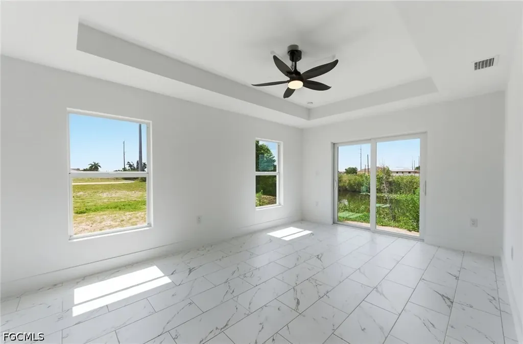 10 NW 20th Street Cape Coral FL 33993