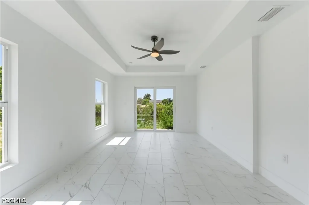 10 NW 20th Street Cape Coral FL 33993