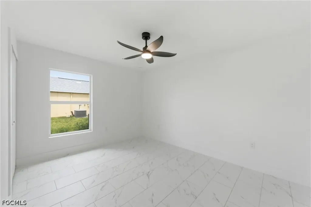 10 NW 20th Street Cape Coral FL 33993