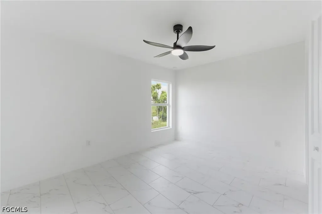 10 NW 20th Street Cape Coral FL 33993