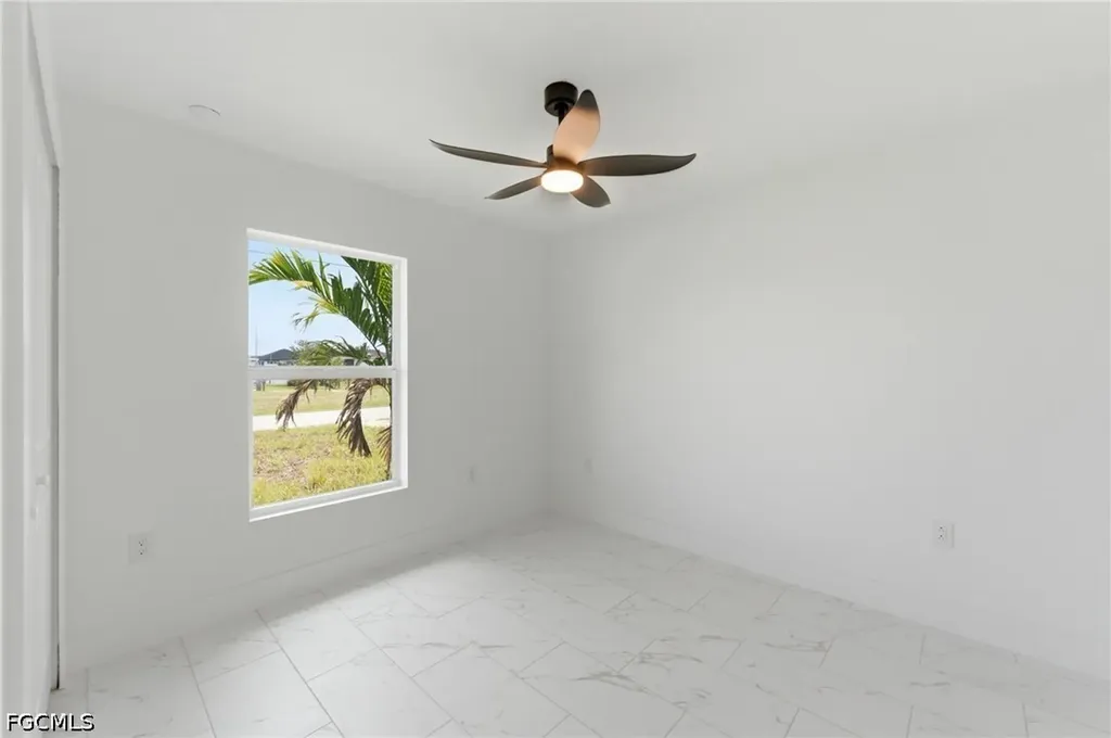 10 NW 20th Street Cape Coral FL 33993