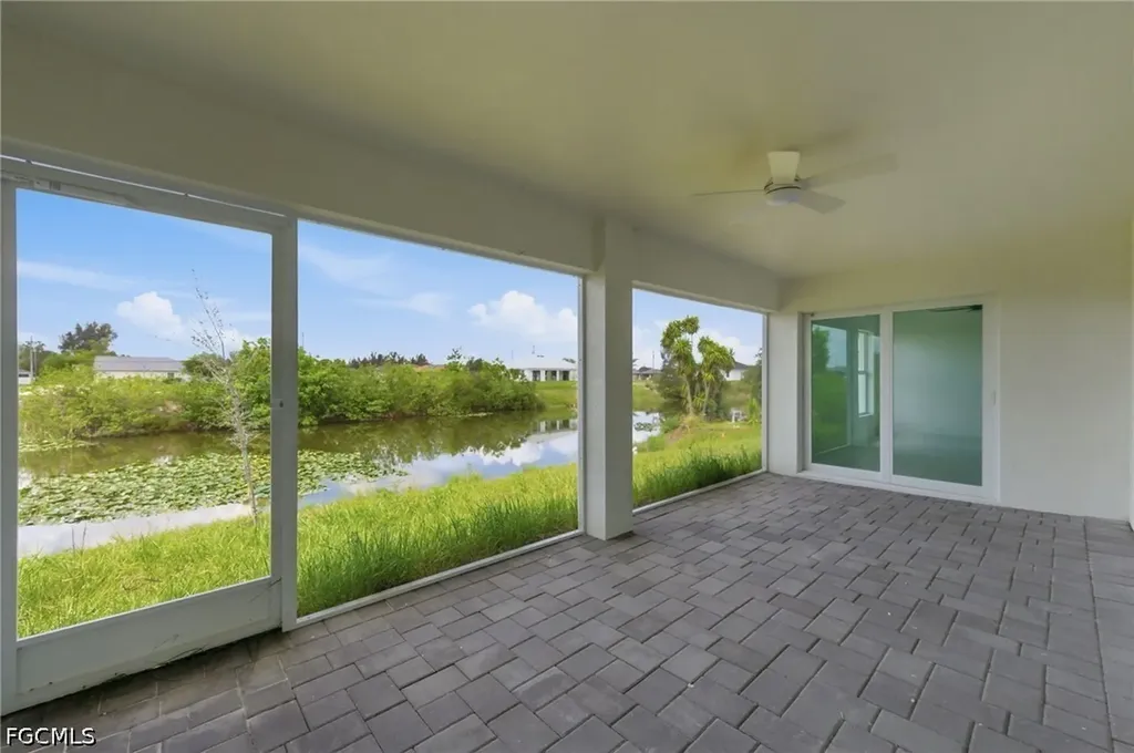 10 NW 20th Street Cape Coral FL 33993