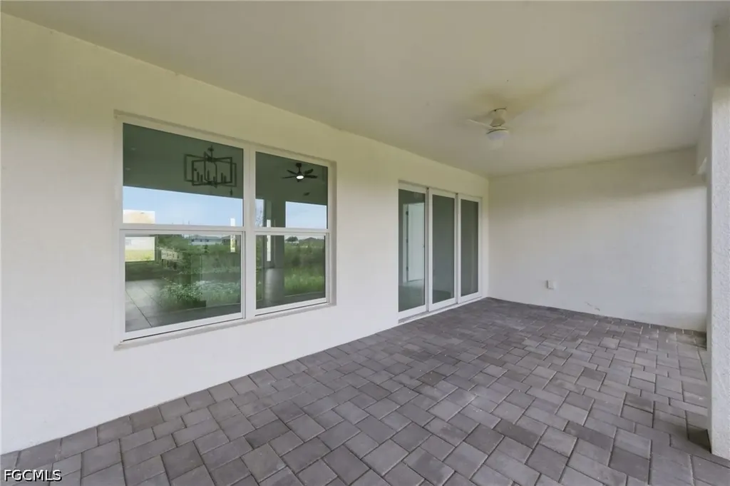 10 NW 20th Street Cape Coral FL 33993
