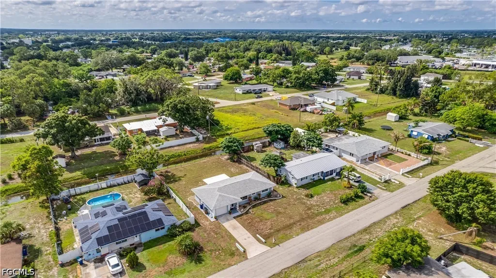 22 Colorado Road Lehigh Acres FL 33936