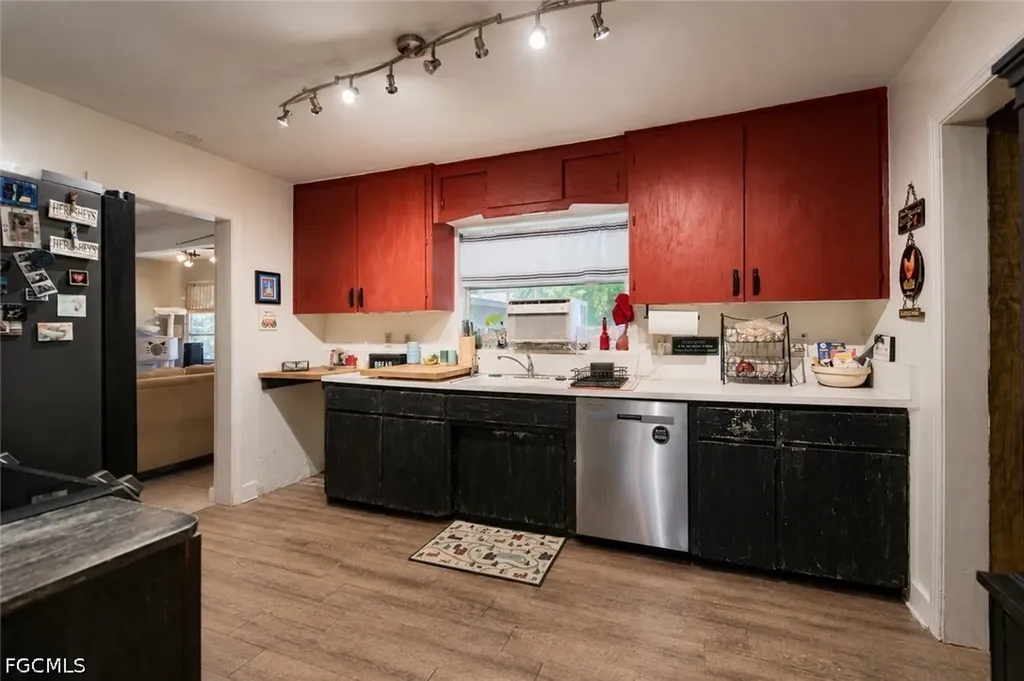 1410 Paloma Drive Fort Myers FL 33901