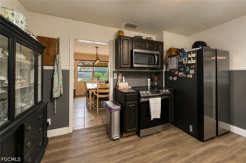 1410 Paloma Drive Fort Myers FL 33901