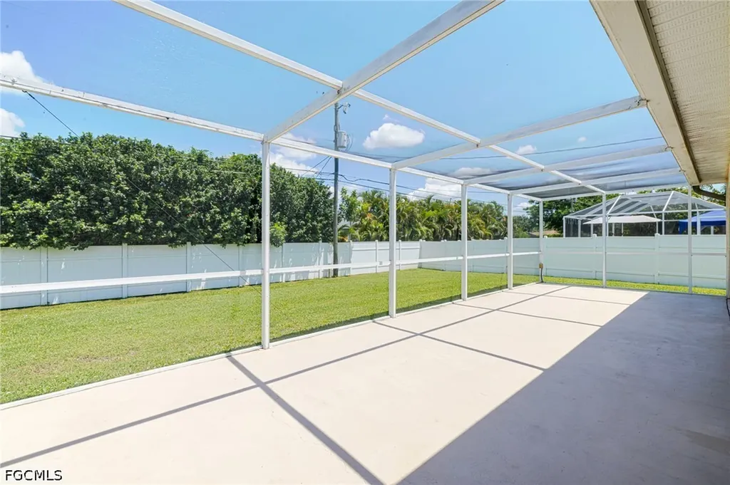 139 SE 3rd Terrace Cape Coral FL 33990