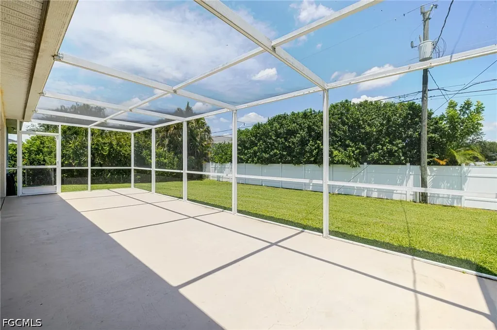 139 SE 3rd Terrace Cape Coral FL 33990