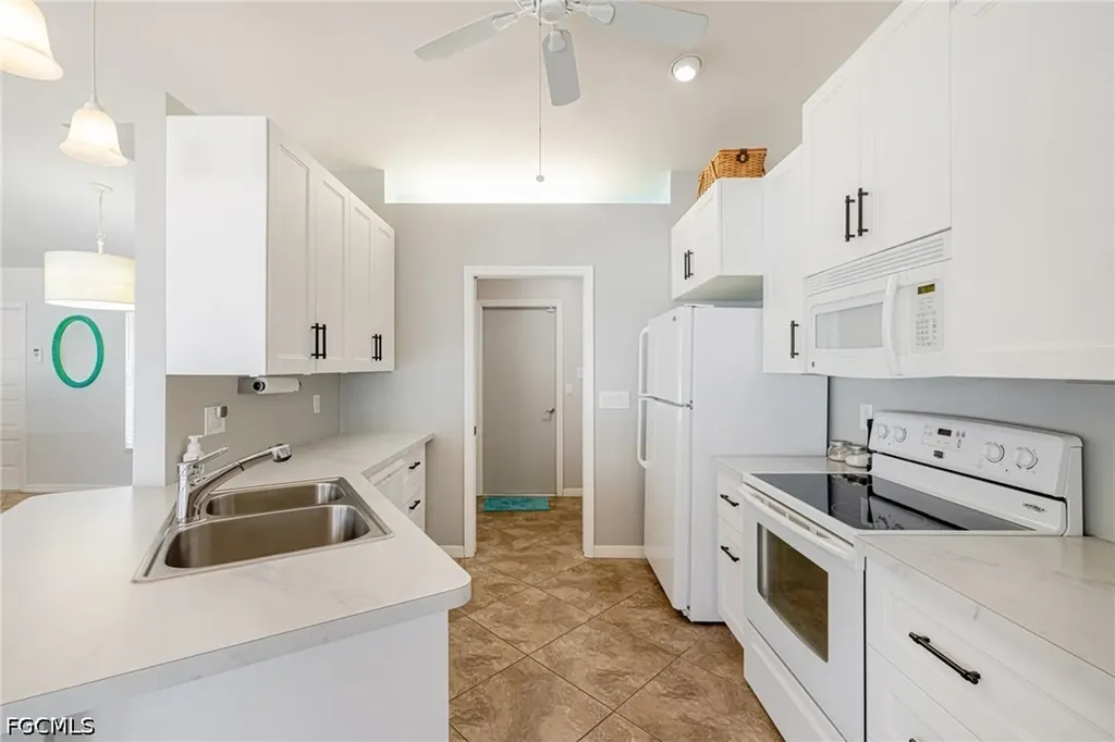 139 SE 3rd Terrace Cape Coral FL 33990