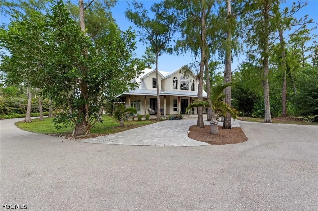 12010 Honeysuckle Road Fort Myers FL 33966