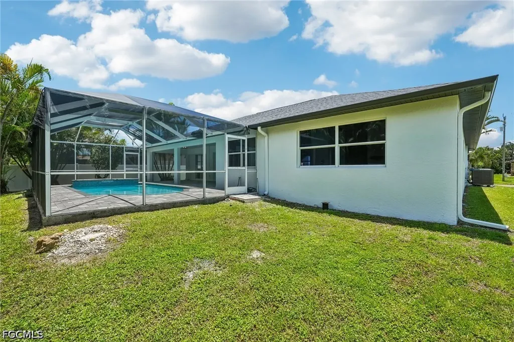 4339 SW 25th Place Cape Coral FL 33914