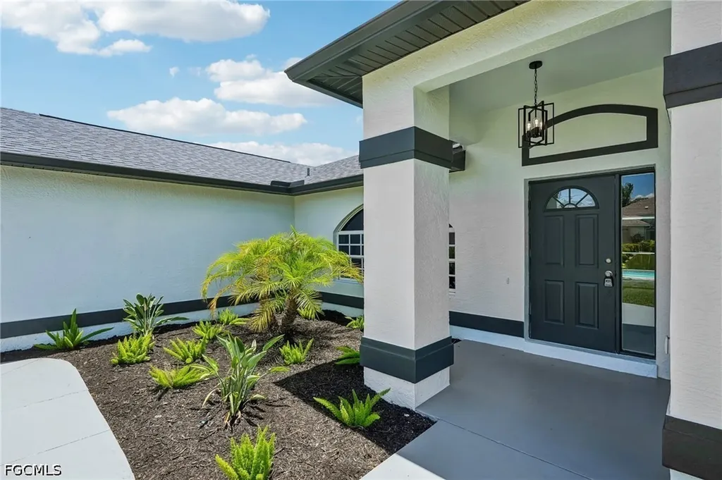 4339 SW 25th Place Cape Coral FL 33914